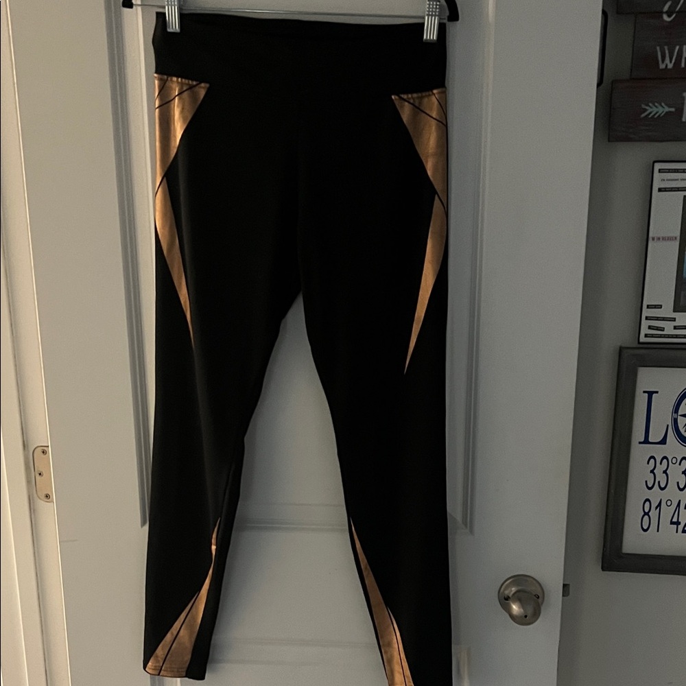 Stylish Black and Gold Leggings